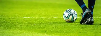 ballon-terrain-football ballon-terrain-football