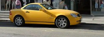 Voiture sportive pas cher : trouvez la vôtre mercedes roadster