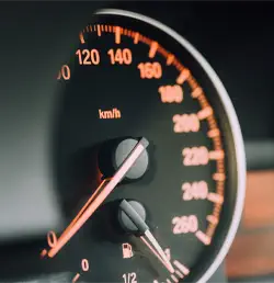 vitesse compteur voiture tableau bord voiture
